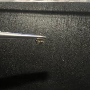 Bvla prong set gem threadless end end